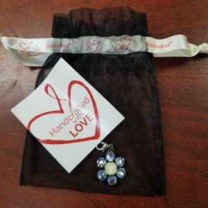 SABIKA BLUE & WHITE FLOWER PENDANT